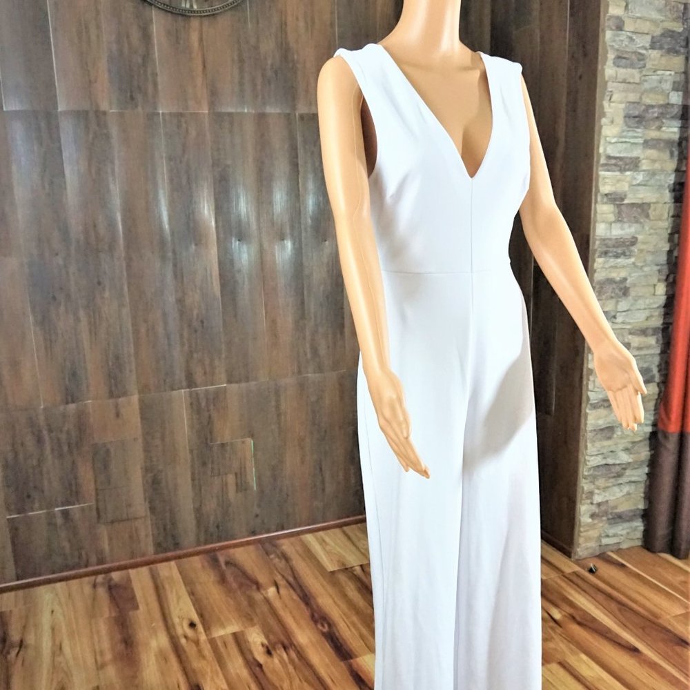 LEITH Deep V-Neck Wide-Leg Jumpsuit NWOT - Picture 3 of 8